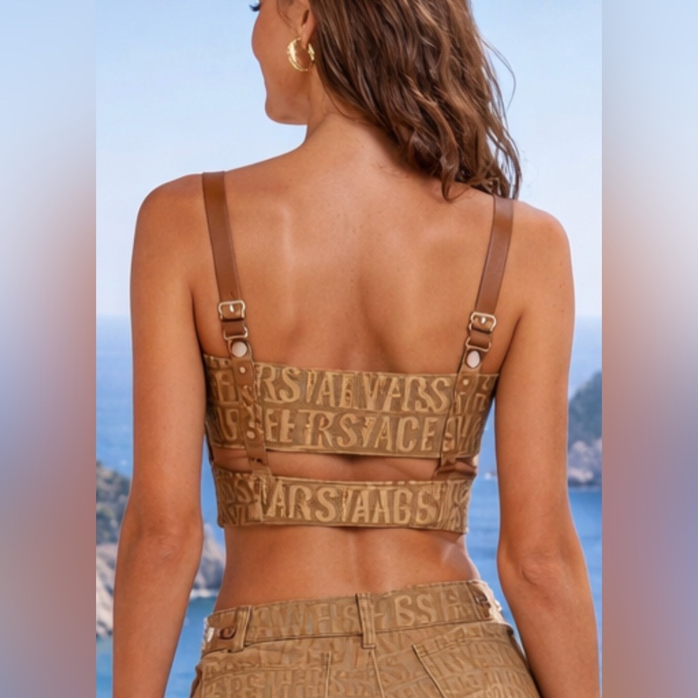 VERSACE BODICE TOP WITH ALLOVER LOGO
Style ID - Picture 5 of 16